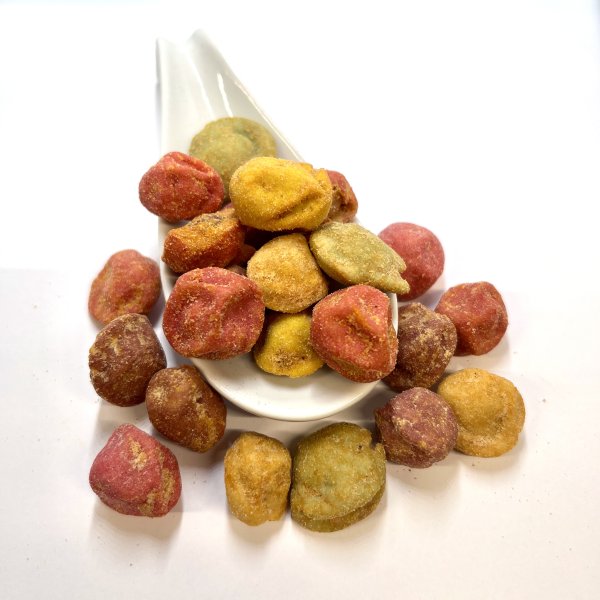 Bunter Ufo Snack - Erdnüsse im BBQ / Wasabi / Chili Teigmantel